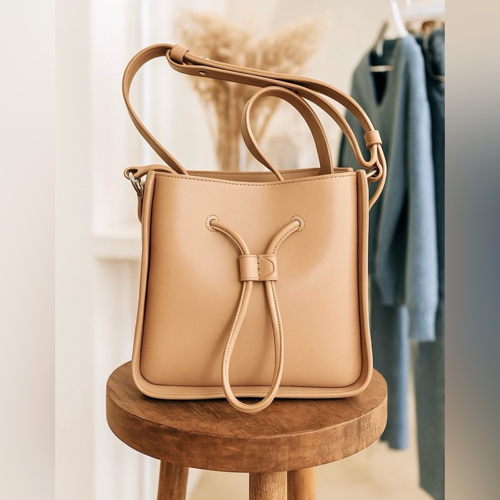 3.1 Phillip Lim Nude Leather Shoulder Bucket Bag with Dust Bag and OG Tags